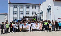 Jandarmadan öğrencilere trafik güvenliği eğitimi
