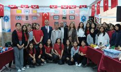 Karaman’da ortaokul öğrencilerinden yılsonu sergisi