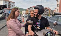 Kasksız yolcu, uygulama yapan valiye yakalandı