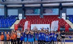 Küçükler futsal şampiyonları belli oldu