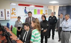 Kula’da Bilişim Sınıfı Öğrencilerle Buluştu