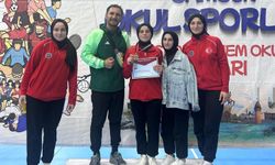 Lise öğrencisi Zengin bilek güreşinde Türkiye şampiyonu oldu