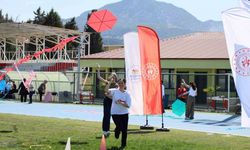 Manisa’da Uçurtma Şenliğinde özel bireyler ve gençler gökyüzüyle buluştu