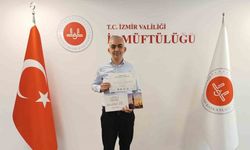 Manisalı Fotoğrafçı İzmir’de ödülünü aldı