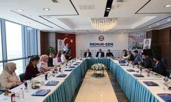 Memur-Sen Genel Başkanı Yalçın: "Memurlar için vergi yüzde 15 olarak sabitlenmeli, 3 çocuk olduğunda 10 puan aşağı çekilmeli"