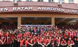 Şahinbey Belediyesi’nden, 160 bin öğrenciye Gaziantep FK forması