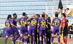 Trendyol Süper Lig: Eyüpspor: 2 - Antalyaspor: 0 (İlk yarı)