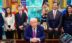 Trump: "Putin, Ukrayna ile ateşkes anlaşması yapmak istemiyor, bunun yerine Türkiye’de bir araya gelerek kanlı savaşa bir son verilmesini müzakere etmek istiyor"