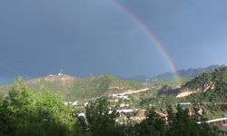 Tunceli’de, yağmur sonrası çıkan gökkuşağı görsel şölen sundu