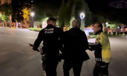 Uygulamayı görünce yaya kaçmayı denedi, yine yakalandı