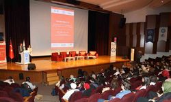 Yabancı Diller MYO’dan dil eğitimini teşvik edecek program
