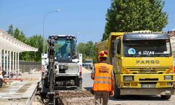 79 kişilik ekip metrobüs hattının 22 kilometrelik güçlü altyapısı için sahada