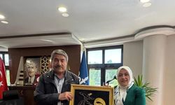 AK Parti’li kadınlardan Başkan Taşkın’a ziyaret