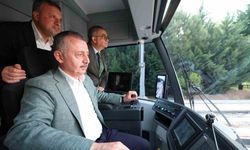 Alikahya Tramvay Hattı’nda ilk sürüş Başkan Büyükakın’dan