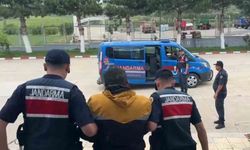 Aranan şahıs, çaldığı traktörle tarlada yakalandı