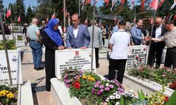 Arefe gününde şehitler dualarla anıldı