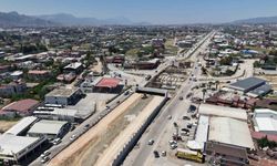 Asrın felaketi sonrası yeniden inşa edilen Antakya’da 5 köprülü kavşakla trafik sorunu tarihe karışacak