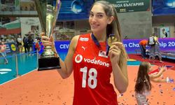 Aydın Büyükşehir Belediyesi Kadın Voleybol Takımı’na pasör çaprazı takviyesi