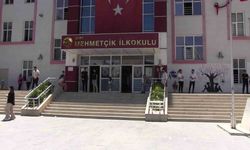 AYT heyecanı başladı: Aileler dışarıda, öğrenciler içeride ter döküyor