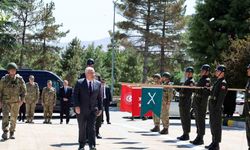 Bakan Güler 8’inci Kolordu Komutanlığında incelemelerde bulundu