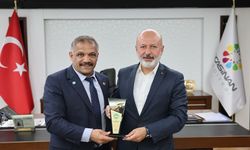 Başkan Çolakbayrakdar: "Avrupa’daki kardeşlerimizin yanındayız, destek vermeye hazırız"