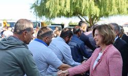 Başkan Ünlüce personelle bayramlaştı