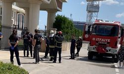 Benzinli intihar teşebbüsünü ekipler engelledi