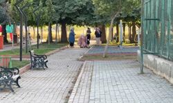 Bisikletten düşen çocuğun kafasını çarptığı sanıldı ama acı gerçek hastanede ortaya çıktı