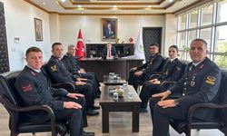 Burhaniye’de jandarma teşkilatı Kaymakam Memiş’i ziyaret etti