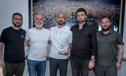 Bursaspor Ahmet İlhan Özek ile yollarını ayırdı
