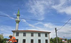 Cami çevresi düzenlendi