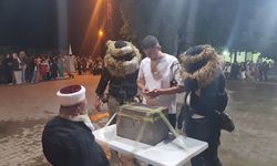 Çanakkale’de asırlık bayram eğlencesi renkli görüntülere sahne oldu