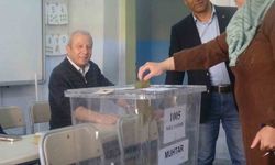 Çankırı’da vatandaşlar muhtar seçmek için sandık başına gitti