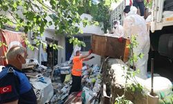 Daireden kamyon kamyon çöp çıktı