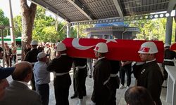 Denizli gazisine askeri törenle veda etti