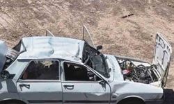 El frenini çekmeyi unutan sürücü, aracının altında kalarak ağır yaralandı