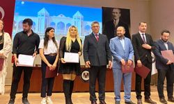 Emet MYO’da görevli akademik personele teşekkür belgesi