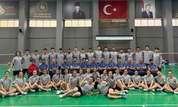 Erzincanlı badmintoncular uluslararası maçlara katılmak için kampa girdi