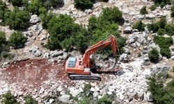 Eskişarkaya’da arazi yolu hasreti sona erdi