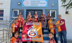 Gediz’de ilkokul öğrencilerinin şampiyonluk kutlaması beğeni topladı