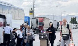 Gürbulak Sınır Kapısı’nda hava sahası etkisi: Karayolu tercih ediliyor