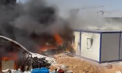İnşaat şantiyesinde çıkan yangın korkuttu