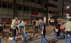 İş başa düştü, biriken çöpleri Başkan Cemil Tugay topladı