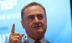 İsrail Savunma Bakanı Katz: "İsrail’e füze atılmaya devam edilirse Tahran yanacak"
