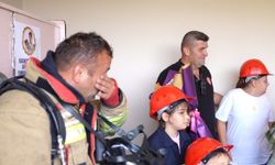 İtfaiye personellerini duygulandıran not: "Pelerinin olmasa da kaskın yeter"
