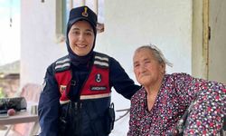 Jandarma yaşlı çınarları unutmadı