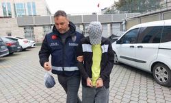 Kavgada bir kişiyi bıçaklayan genç yakalandı
