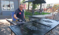Kaynakhane atölyesi, cami ve mezarlıkların demir işlerini üstleniyor