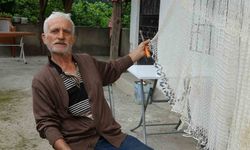 Koyunları otlatırken öğrendi: 61 yıldır balık ağı örüyor