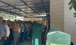 Marmaris’in Kültür sanat temsilcisi Altınöz sevenleri tarafından toprağa verildi